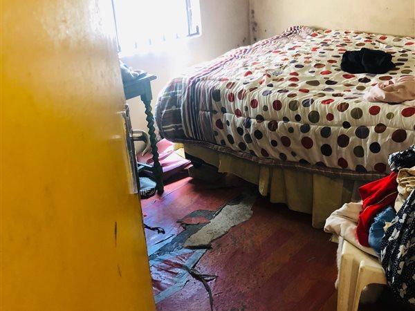 2 Bedroom Property for Sale in Umrhabulo Triangle Western Cape